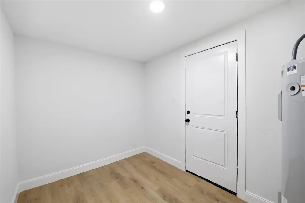 3412 E HENRY AVENUE Tampa, FL 33610