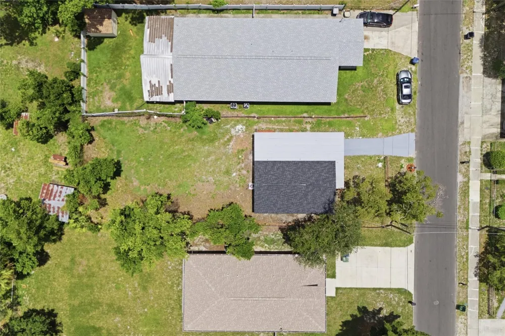 3412 E HENRY AVENUE Tampa, FL 33610