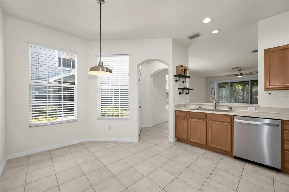 2418 EARLSWOOD COURT Brandon, FL 33510