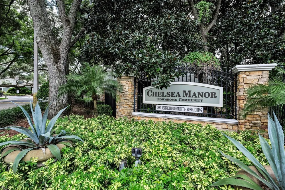 2418 EARLSWOOD COURT Brandon, FL 33510