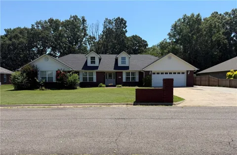 300 Cherokee Lane