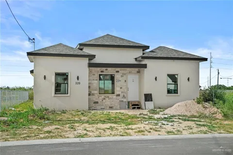 320 Barcelona Drive