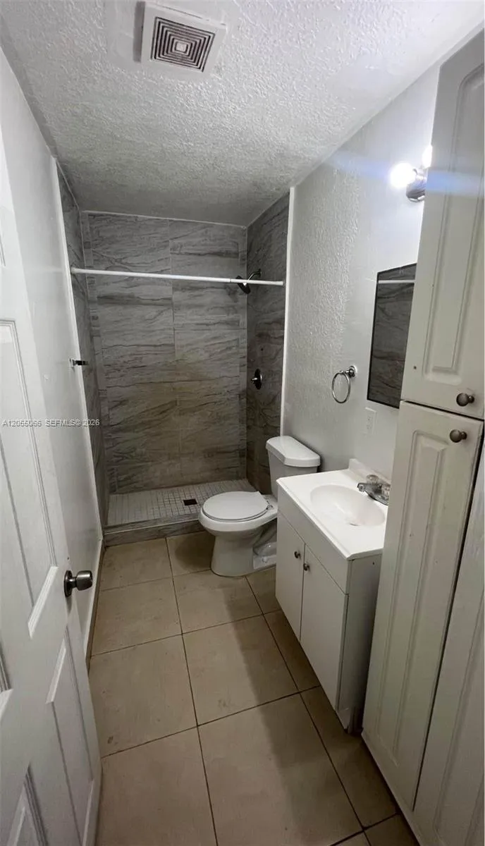 17201 NW 53rd Ave #1 Miami Gardens, FL 33055