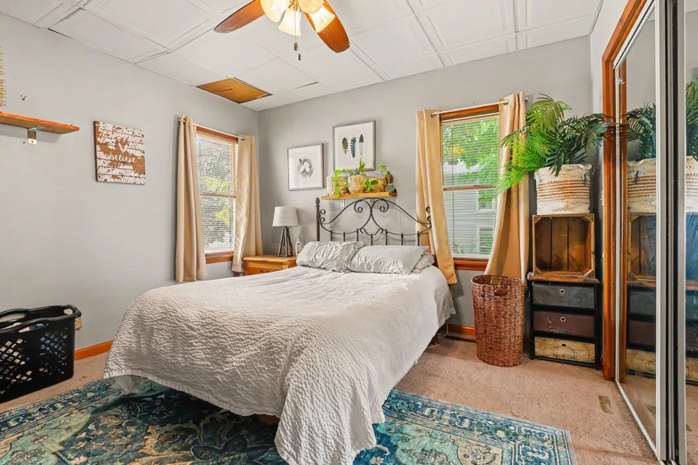 42 E Waterloo Street NW Casnovia, MI 49318