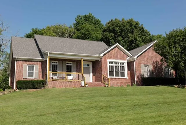 134 Spring Lake Drive Dunlap, TN 37327