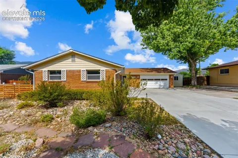626 Pioneer Lane