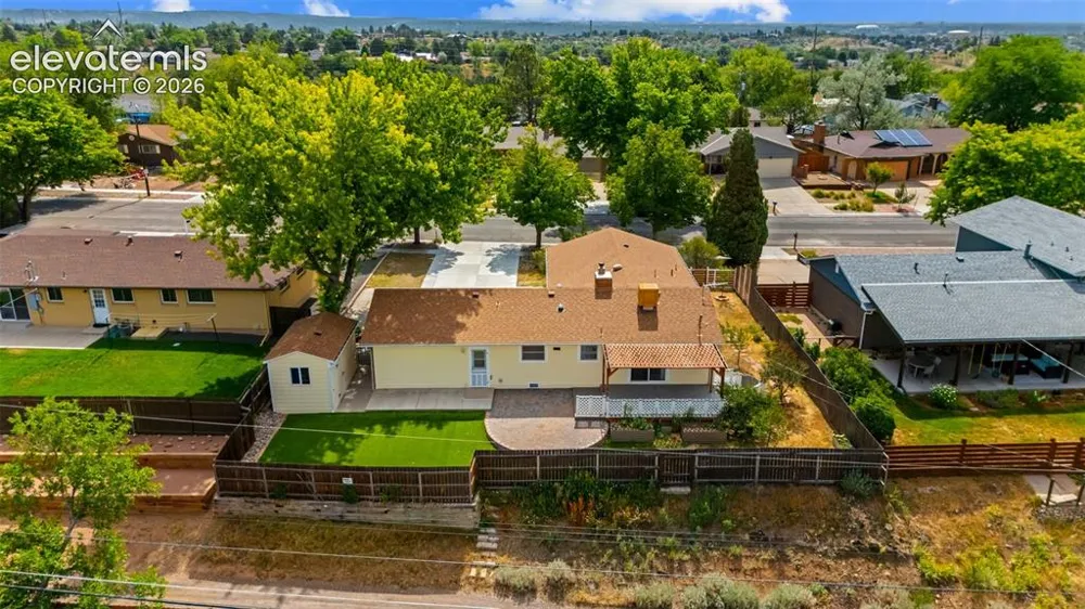 626 Pioneer Lane Colorado Springs, CO 80904