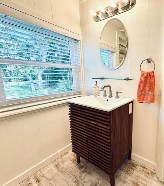 1357 LAKESHORE DRIVE #3 Mount Dora, FL 32757