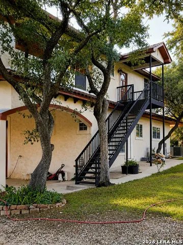 17631 FRANK MADLA RD Helotes, TX 78023