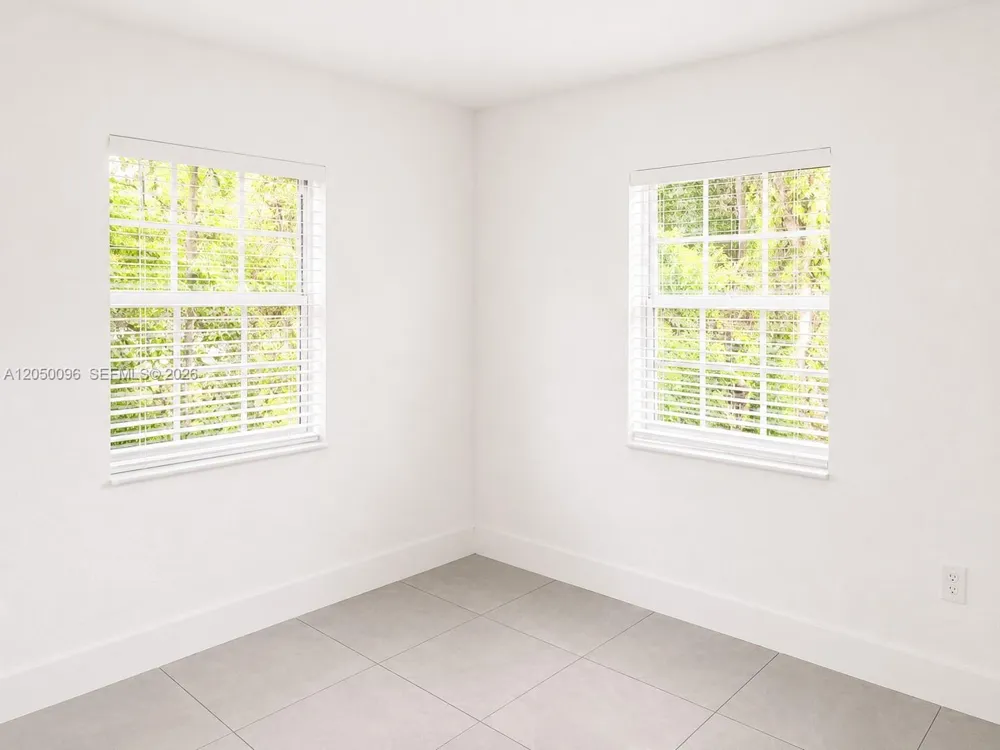 1114 NW 59th St Miami, FL 33127