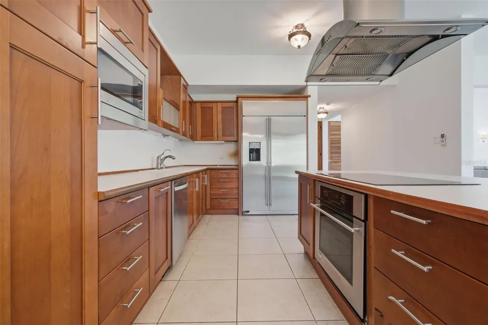 451 CAMINO GUAJATACA Dorado, PR 00646