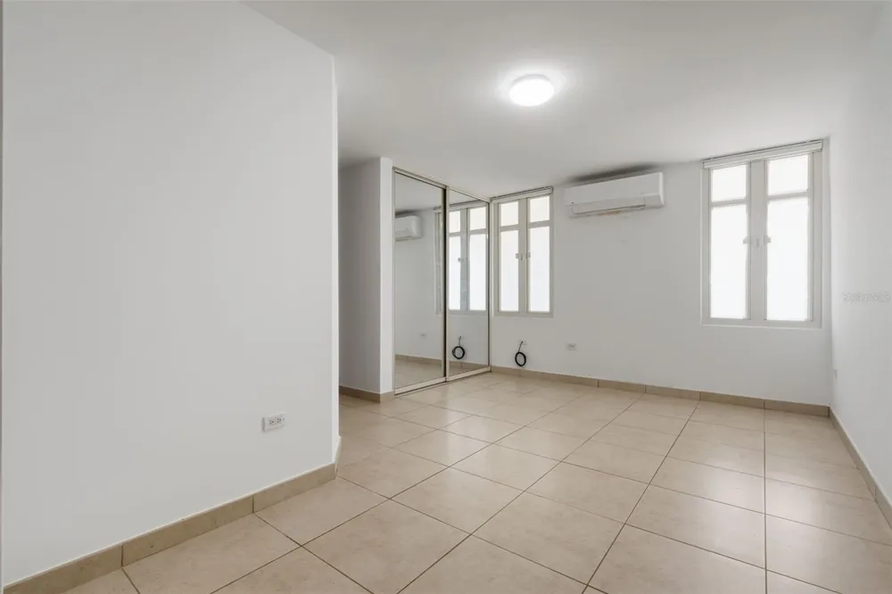 451 CAMINO GUAJATACA Dorado, PR 00646