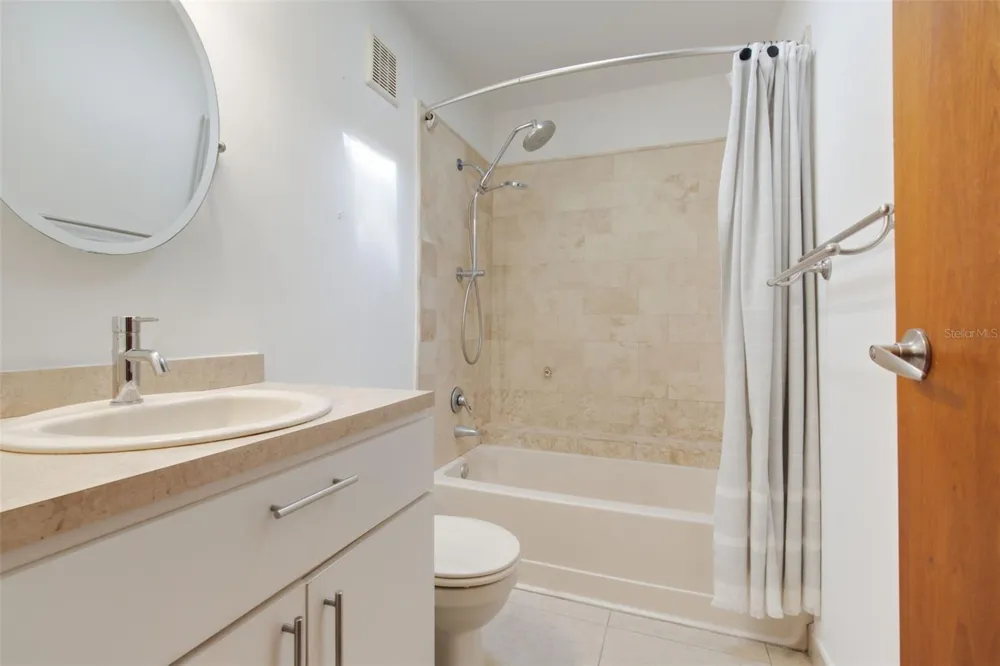 451 CAMINO GUAJATACA Dorado, PR 00646