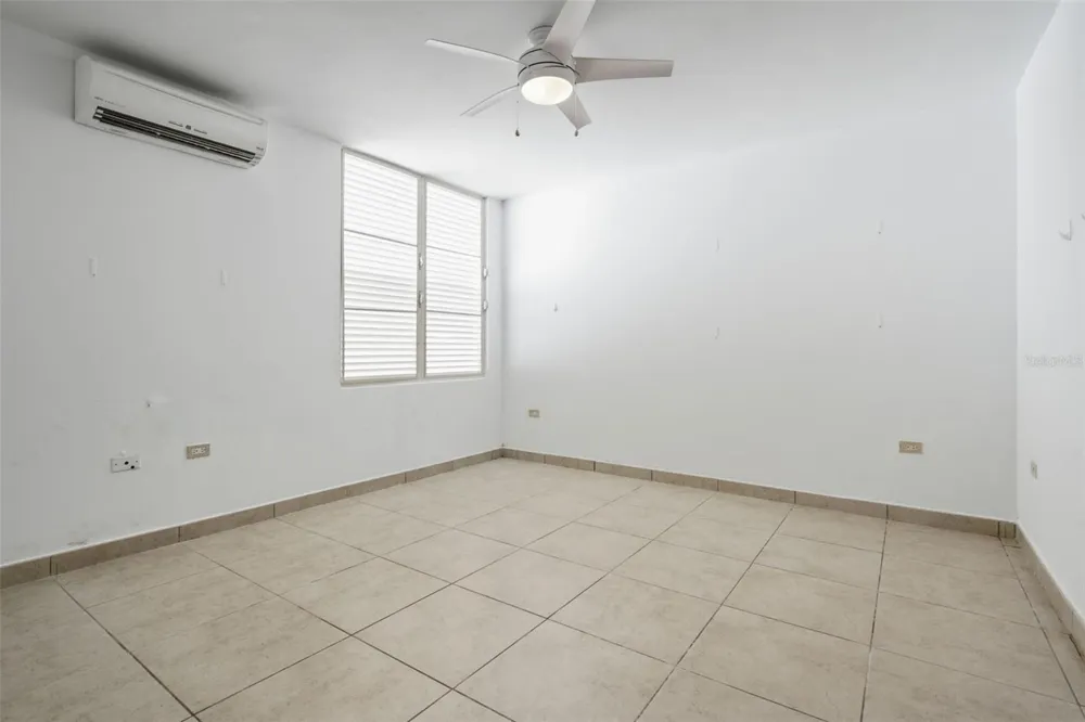 451 CAMINO GUAJATACA Dorado, PR 00646