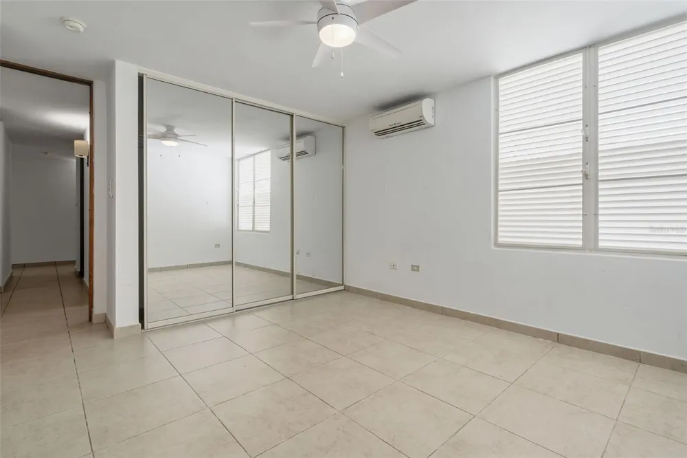 451 CAMINO GUAJATACA Dorado, PR 00646