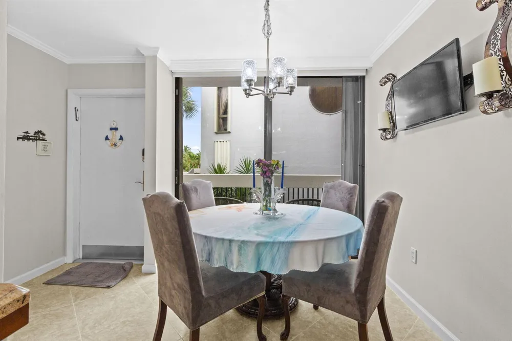1100 SE 5TH COURT #68 Pompano Beach, FL 33060