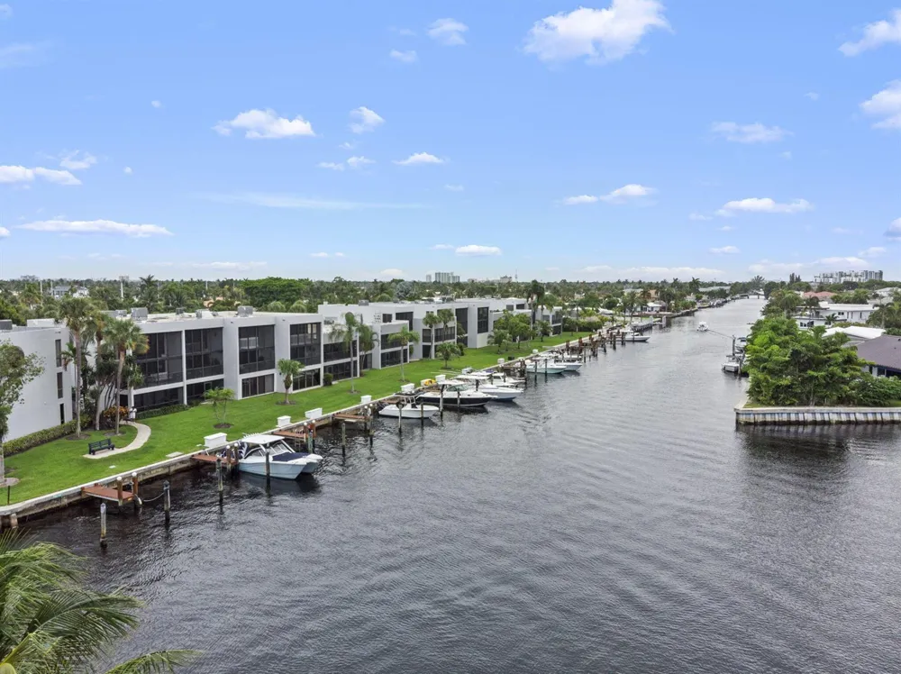 1100 SE 5TH COURT #68 Pompano Beach, FL 33060