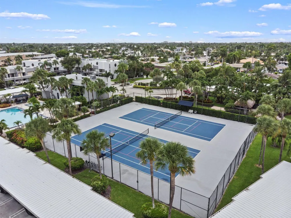 1100 SE 5TH COURT #68 Pompano Beach, FL 33060