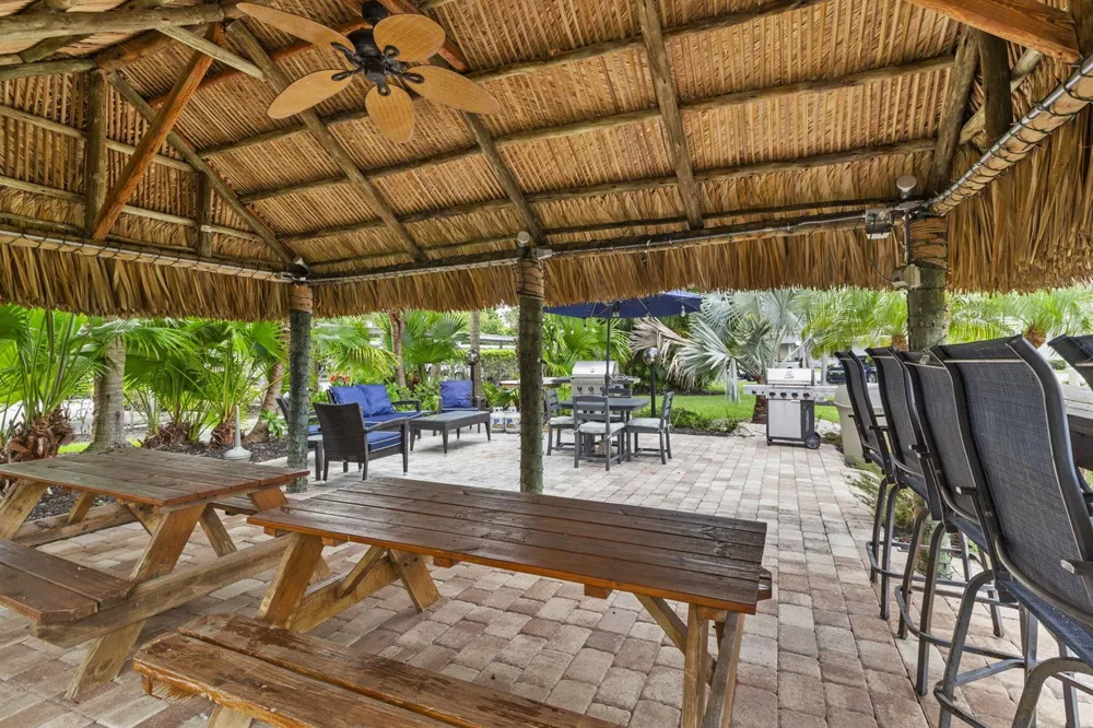 1100 SE 5TH COURT #68 Pompano Beach, FL 33060