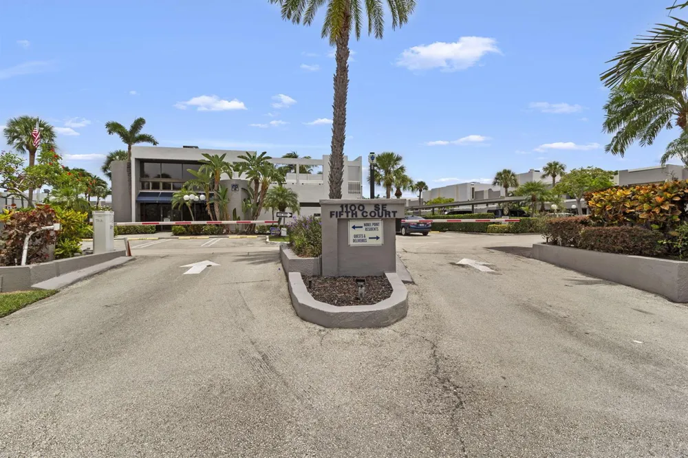 1100 SE 5TH COURT #68 Pompano Beach, FL 33060