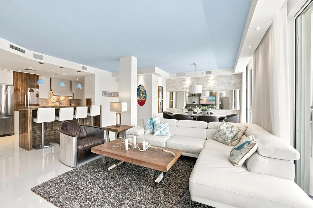 17100 Bay Road #1401 Sunny Isles Beach, FL 33160