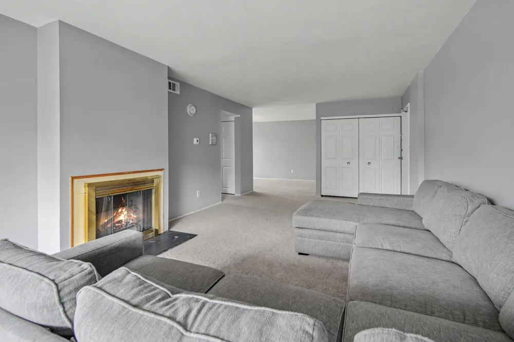 1225 S Maple Road #307 Ann Arbor, MI 48103