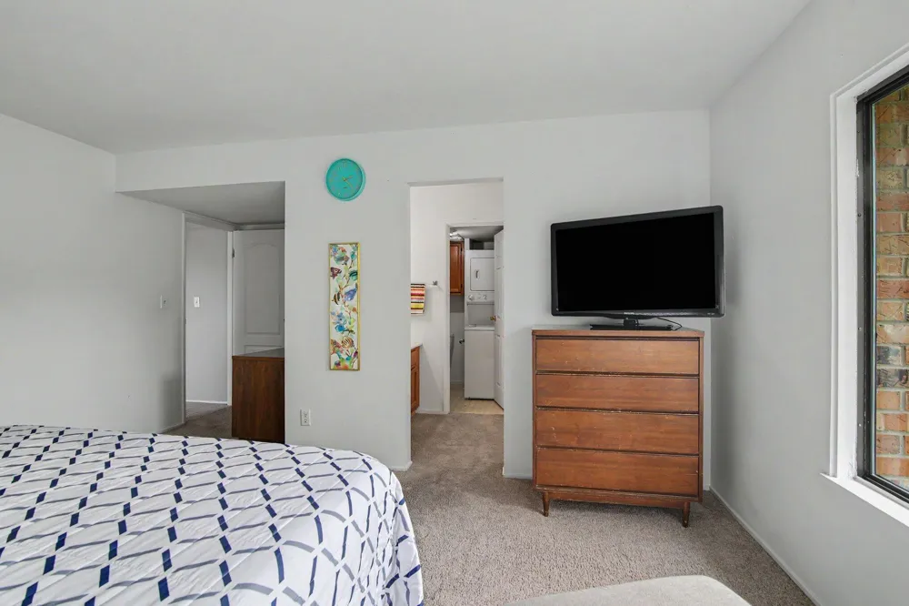 1225 S Maple Road #307 Ann Arbor, MI 48103