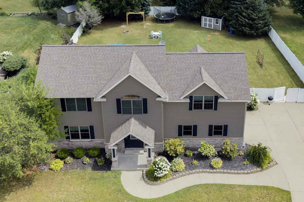 2053 Joni Lane Stevensville, MI 49127