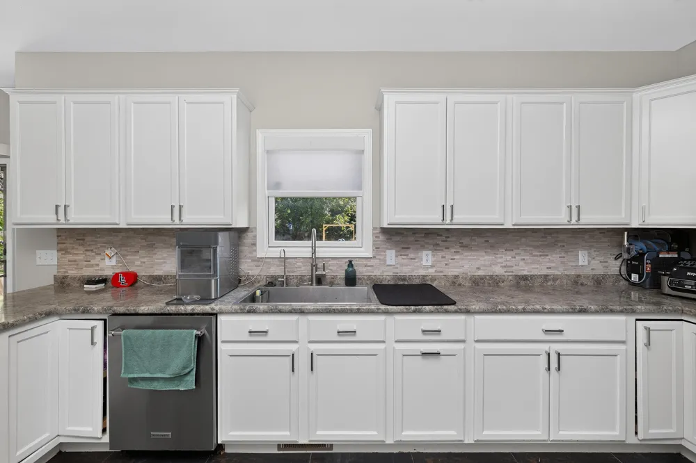 2053 Joni Lane Stevensville, MI 49127