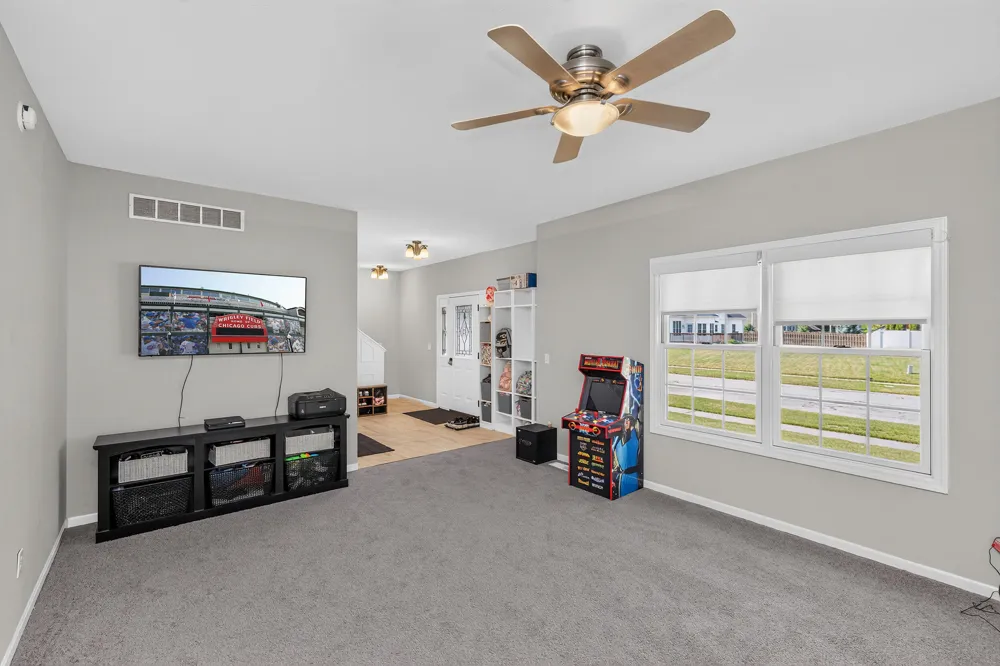 2053 Joni Lane Stevensville, MI 49127