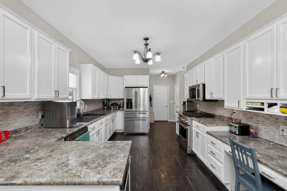 2053 Joni Lane Stevensville, MI 49127