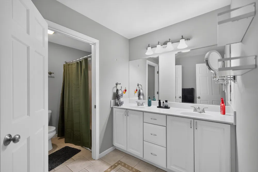 2053 Joni Lane Stevensville, MI 49127