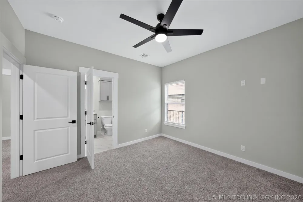 2042 E 130th Street Jenks, OK 74037