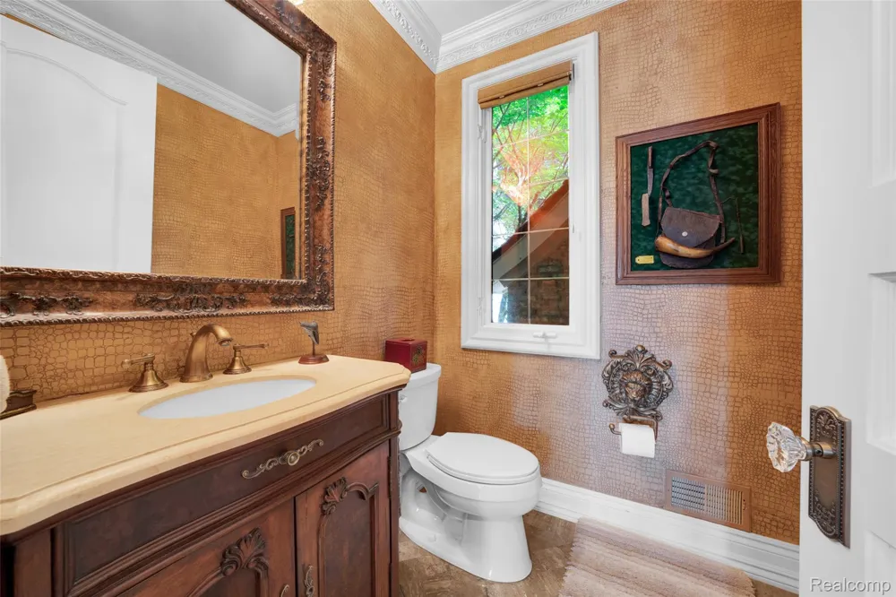 5621 Arbor Bay Court Genoa Township, MI 48116