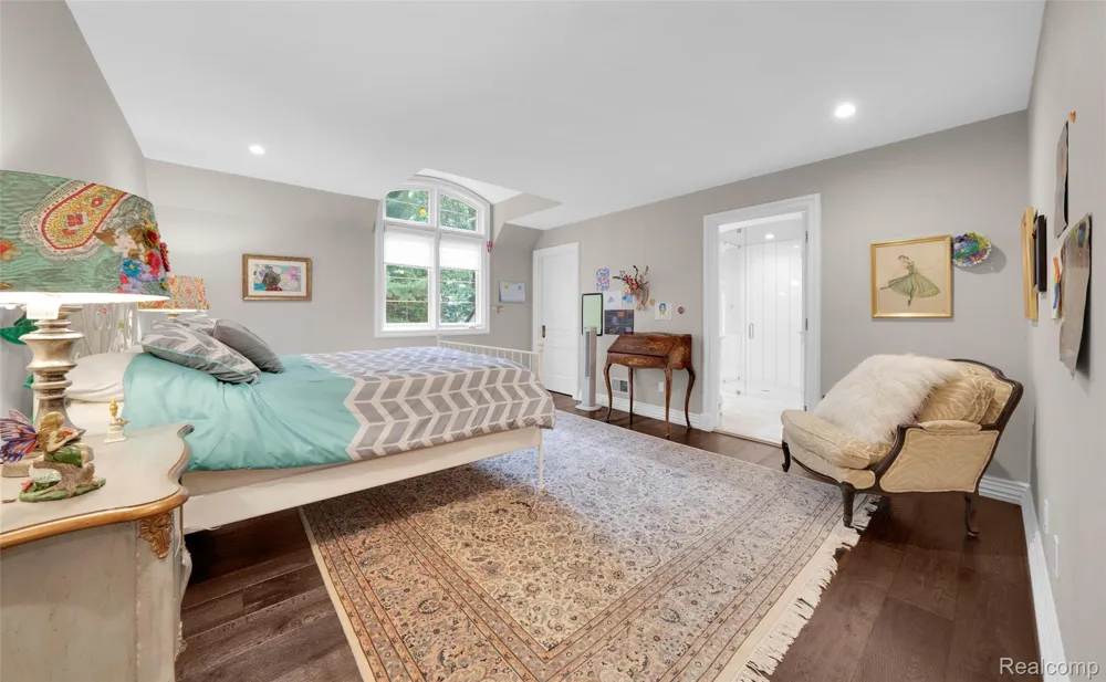 5621 Arbor Bay Court Genoa Township, MI 48116