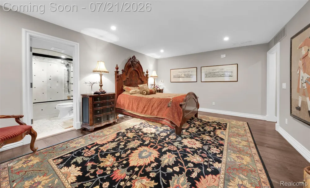 5621 Arbor Bay Court Genoa Township, MI 48116
