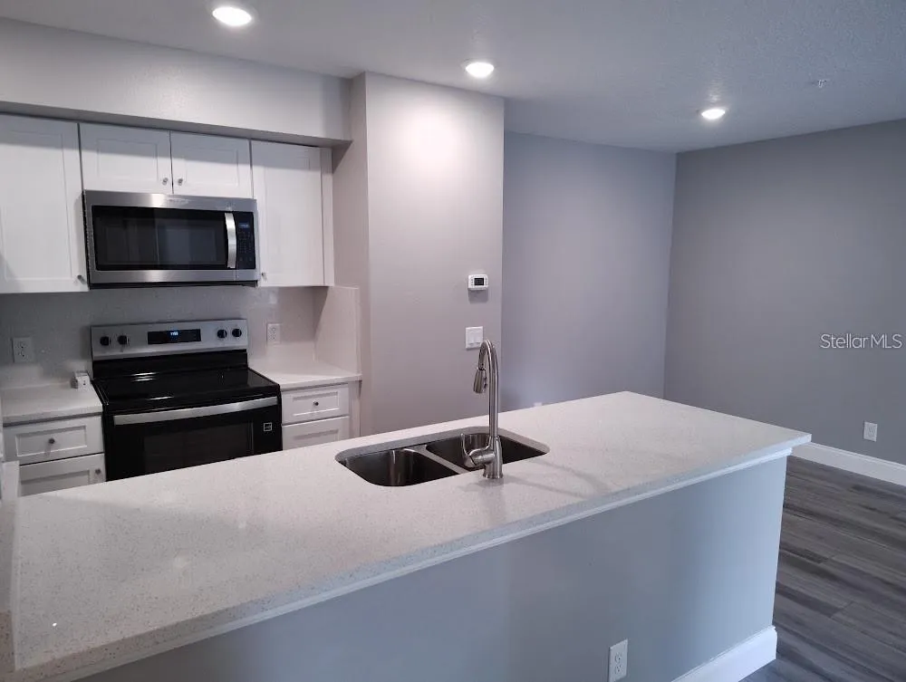 3024 PARKWAY BOULEVARD #106 Kissimmee, FL 34747
