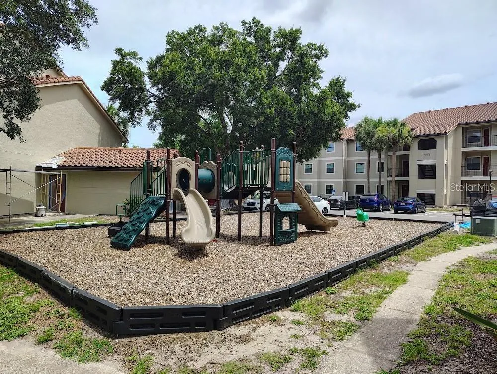 3024 PARKWAY BOULEVARD #106 Kissimmee, FL 34747