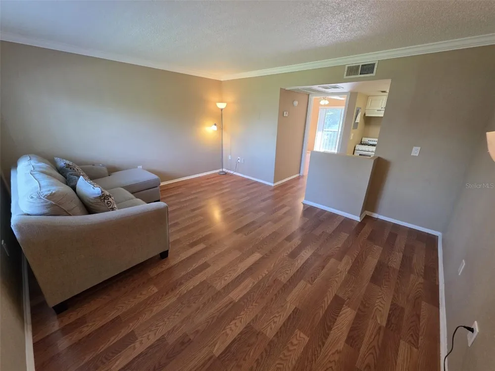 139 OYSTER BAY CIRCLE #220 Altamonte Springs, FL 32701