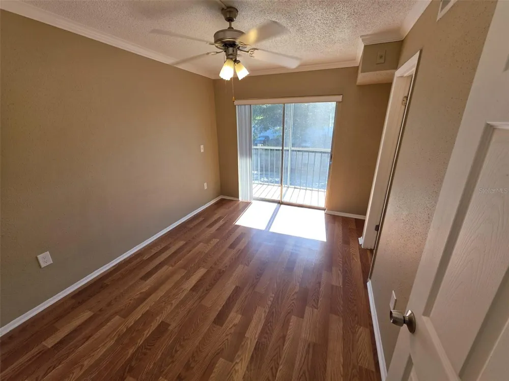 139 OYSTER BAY CIRCLE #220 Altamonte Springs, FL 32701
