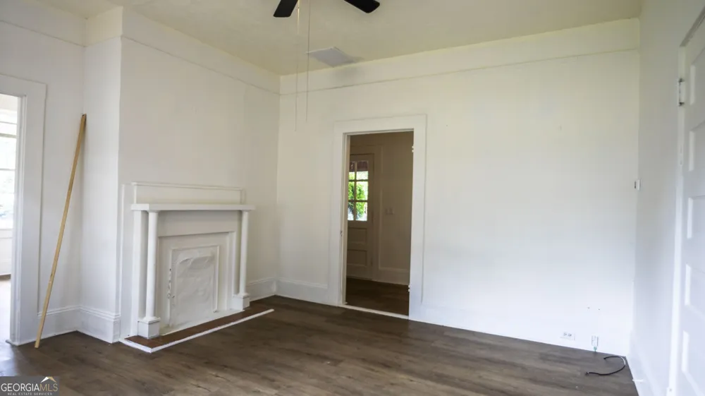 28 Johnson AVE Manchester, GA 31816