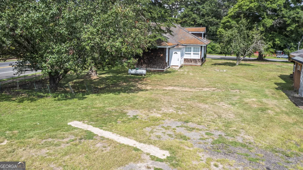 28 Johnson AVE Manchester, GA 31816