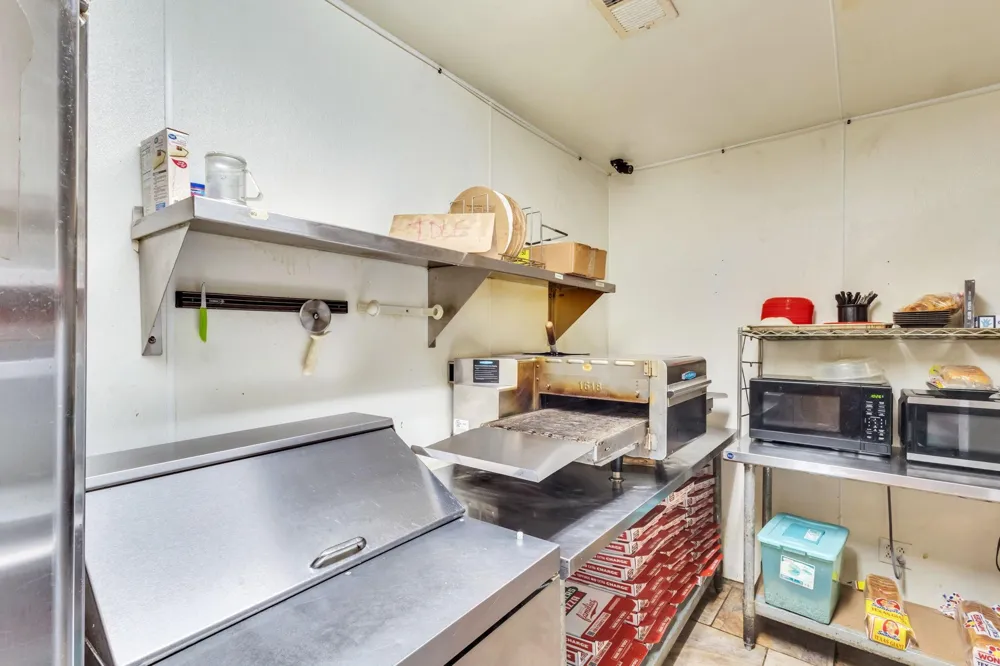 203 W Elder Street Colmesneil, TX 75938