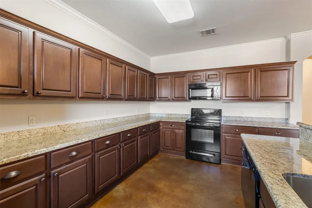 3209 Sergeant Drive College Station, TX 77845