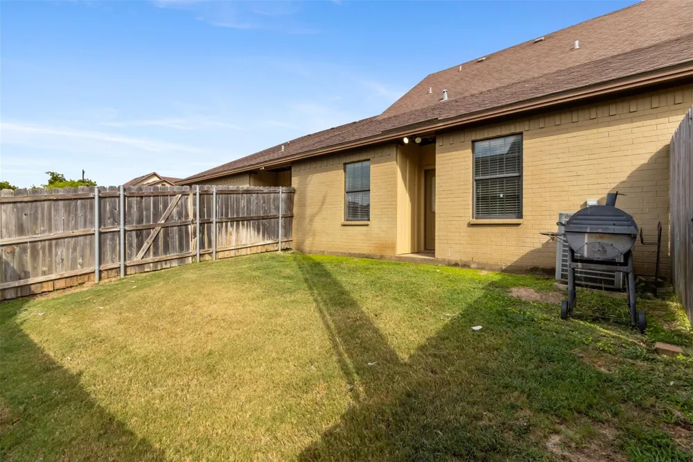 3209 Sergeant Drive College Station, TX 77845