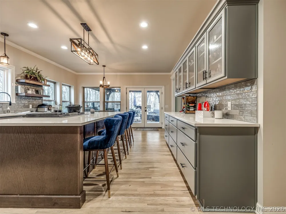 6301 S 5th Avenue Broken Arrow, OK 74011