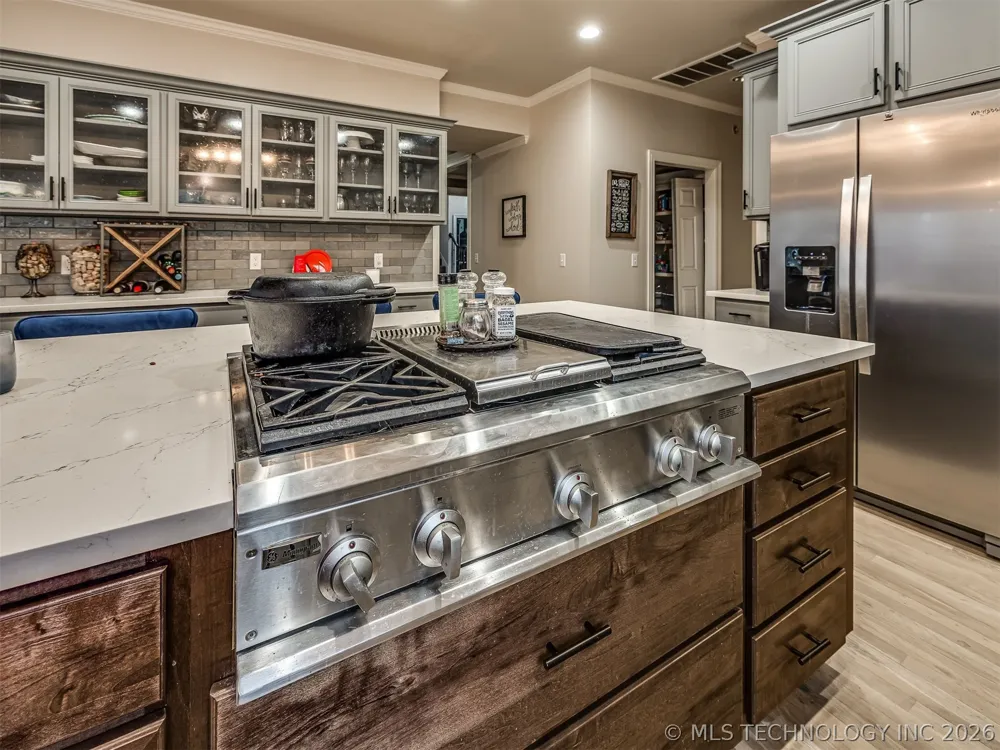 6301 S 5th Avenue Broken Arrow, OK 74011