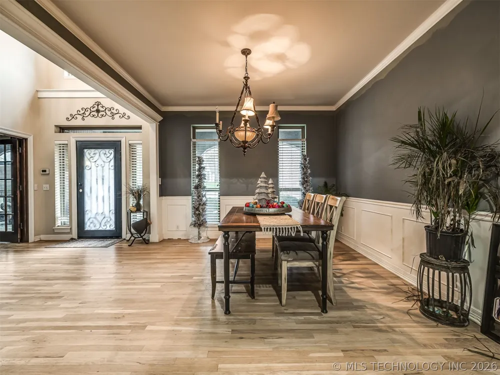 6301 S 5th Avenue Broken Arrow, OK 74011