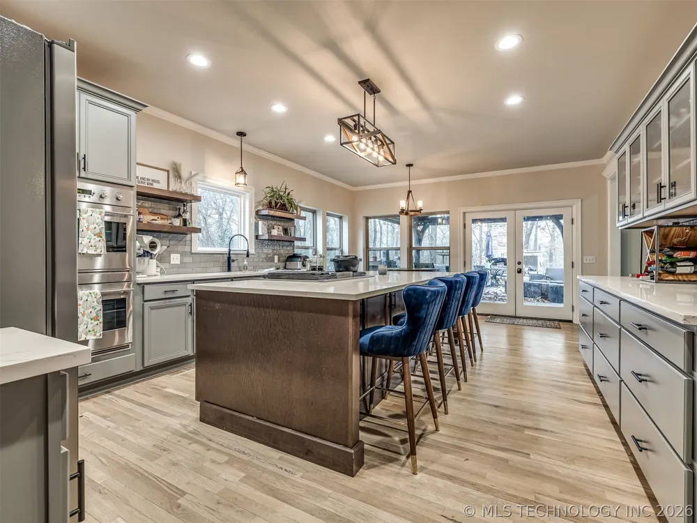 6301 S 5th Avenue Broken Arrow, OK 74011