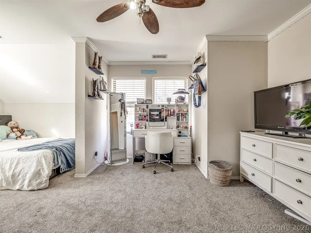 6301 S 5th Avenue Broken Arrow, OK 74011